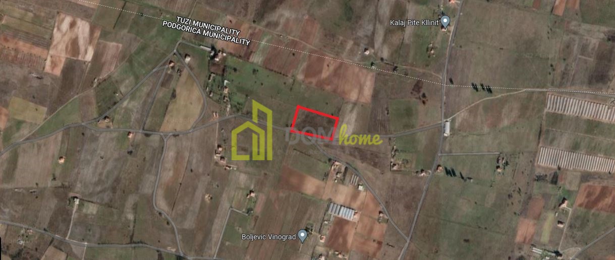 Plac 11620m2, Mataguži